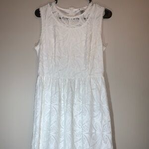 White Lace Esley Dress